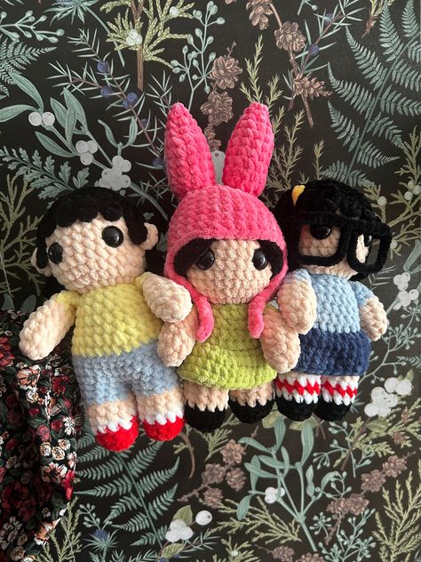 All 3 burger baby patterns!  Gene Louise  And Tina!  Easy to follow pattern with a fantastic outcome DIGITAL DOWNLOAD ONLY!  NOT PHYSICAL DOLLS Bobs Burgers Crochet, Burger Crochet, Crochet Burger, Bobs Burger, Crochet Tutorial Pattern, Crochet Inspo, Bobs Burgers, Crochet Stuff, Animal Shirts