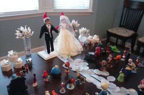 Elf on the Shelf Idea- Elf Wedding! Elf On Shelf Is Back Ideas, Elf On The Shelf Wedding Ideas, Elf On The Shelf Couple Ideas, Elf On The Shelf Wedding, Elf On Shelf Wedding, Elf On The Shelf Adding Another Elf, Wlf On The Shelf, Elf On The Shelf Pet Ideas, Elf On The Shelf Going To Disney