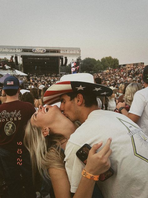 Couple Poses Pick Up, Country Couples Aesthetic, Couples Concert Pictures, Country Concert Photos, Country Concert Couple Pictures, Country Concert Pictures, Country Concert Couple, Couple Concert Pictures, Summer Concert Aesthetic