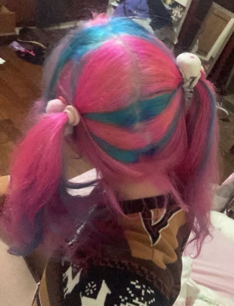 Baddie Braid Hairstyles, Pink And Blue Hair, Mlp Fluttershy, Blue And Pink Hair, Dyed Hair Inspiration, Caramel Hair, Pretty Hair Color, Scene Hair, Braid Hairstyles