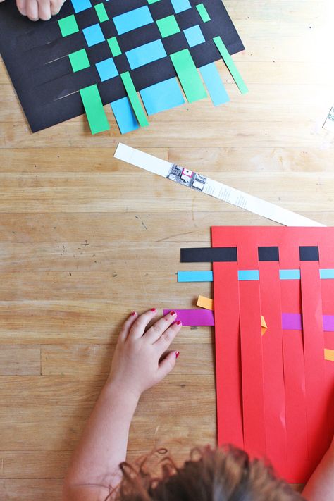 Art for Kids: Paper #Weaving Fine Motor Skills Activities, Motor Skills Activities, Paper Weaving, Paper Crafts For Kids, Construction Paper, Childrens Crafts, Preschool Art, Teaching Art, Colored Paper