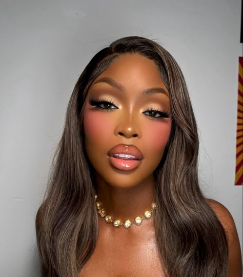 Pisces Makeup, Worst Makeup, Hair Roblox, Black Hair Roblox, Makeup For Black Skin, Brown Skin Makeup, Glam Makeup Look, Circle Lenses, Dope Makeup