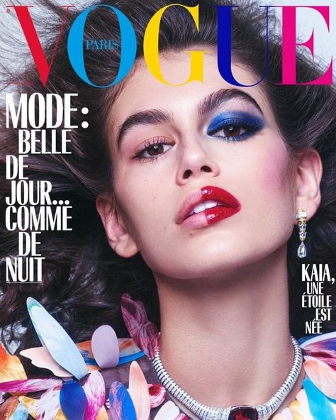 Vintage Vogue Covers, Vogue Photography, Paris October, Magazine Ideas, Edie Campbell, Vogue Magazine Covers, Emmanuelle Alt, Magazine Vogue, Fashion Magazine Cover