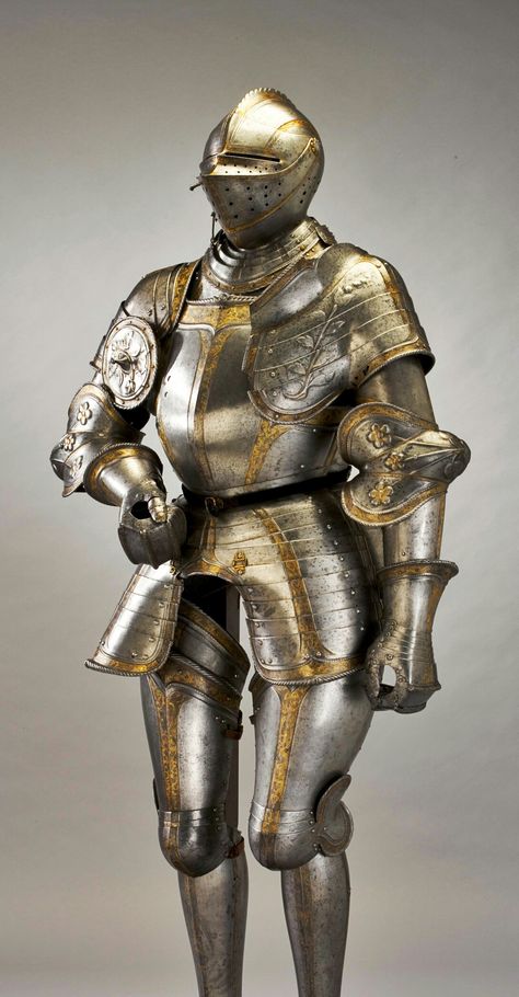 Knight Armor Real, Knight Pose, Milanese Armor, Armor Reference, Plate Armor, Century Armor, Ancient Armor, Historical Armor, Late Middle Ages