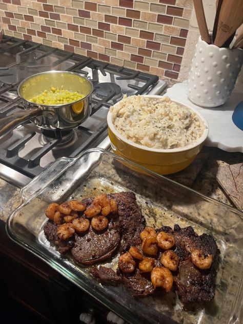 steak and shrimp with sweet peas and homemade mashed potatoes Homemade Mashed Potatoes, Sweet Foods, Steak And Shrimp, Dinner For 2, Big Appetite, Food Inspired, Healthy Clean Eating, Interesting Food, Sweet Peas