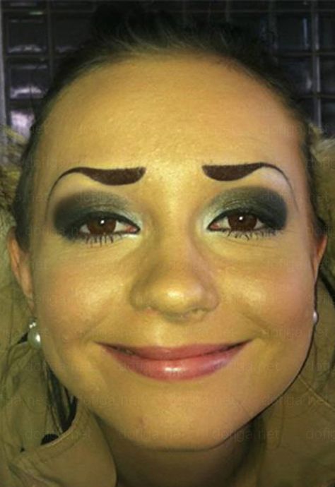 bad eyebrows, funny eyebrows, bad makeup,  worst eyebrows, ugly eyebrows, horrible, terrible, cholo, nasty, creepy, eyebrow fails, unibrows, wtf, bad family photos, awkward Bad Eyebrow Tattoo, Worst Eyebrows, Eyebrow Fails, Funny Eyebrows, Funny Walmart People, Crazy Eyebrows, Fake Eyebrows, Bad Eyebrows, Makeup Fails