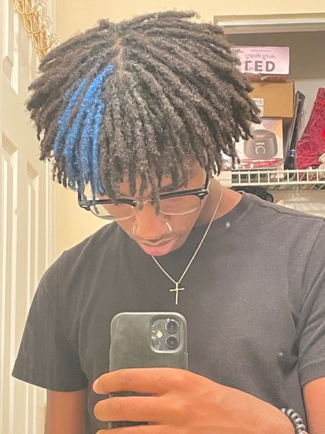 Dread Colors Men, Purple Locs Men, Dreadlocks Color Ideas, Purple Dreads Men, Men Dyed Locs, Loc Color Ideas Men, Brown Locs Men, Dread Dye Ideas Men, Dyed Dreads Men