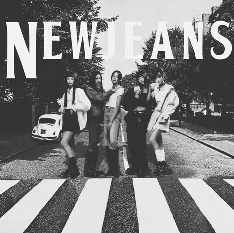 Newjeans Black Aesthetic, New Jeans Black Kpop, Newjeans Black Icon, New Jeans Black And White, Newjeans Black And White, New Jeans Banner, Newjeans Widget, Black And White Widget, 90s Core