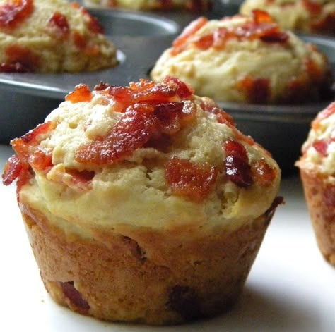 Maple Bacon Breakfast, Muffin Monday, Muffins From Scratch, Low Carb Veggie, Bacon Muffins, Crumble Muffins, Bacon Breakfast, Heart Food, Maple Bacon