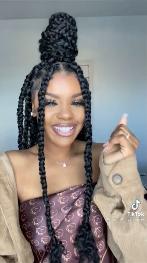 Large Passion Twists Braids, Jumbo Passion Braids, Big Braid Hairstyles, Chunky Locs, Jumbo Passion Twists, Blk Hairstyles, Big Twist Braids Hairstyles, Braid Beauty, Styling Braids