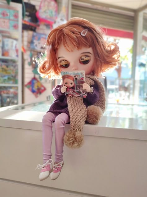 Blythe Doll Photography, Blythe Photography, Doll Plushies, Doll Photography, Jolie Photo, Doll Parts, Pretty Dolls, Cute Toys, Custom Dolls