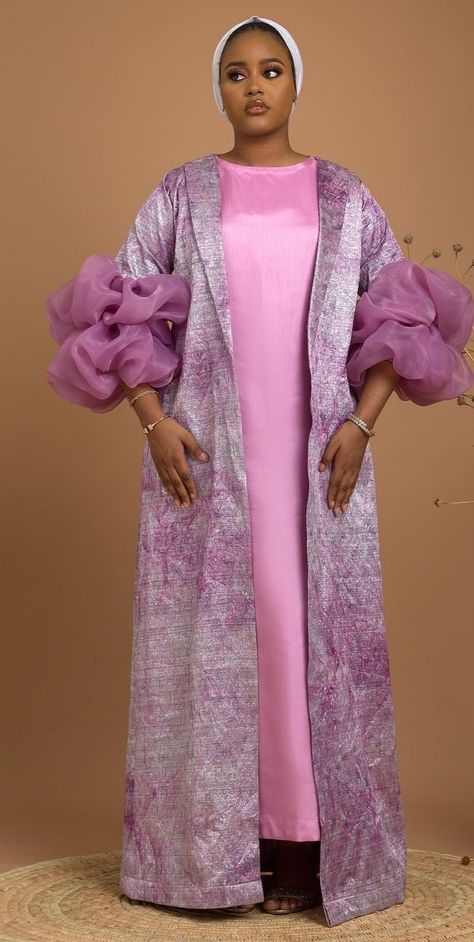 Bold Fashion Outfits, Modest Dresses Fashion, Kaftan Designs, African Print Dress Ankara, African Wear Dresses, African Inspired Clothing, Woman Dresses, African Fashion Modern, African Fashion Women Clothing