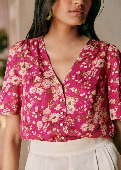 Blouse Dira - Minorque - Sézane Sezane Blouse, Bridesmaid Saree, Pajama Fashion, Blouse Summer, Look After Yourself, Soft Summer, Parisian Style, Blouse Top, Fashion Inspiration