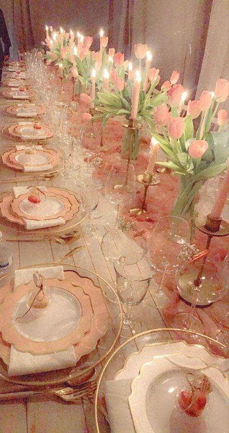 Valentines Day Home Decor, Pink Sweet 16, Sweet Sixteen Birthday Party Ideas, Romantic Valentines Day, Pink Quince, Tulip Wedding, Birthday Dinner Party, Pink Birthday Party, Wedding Tablescape