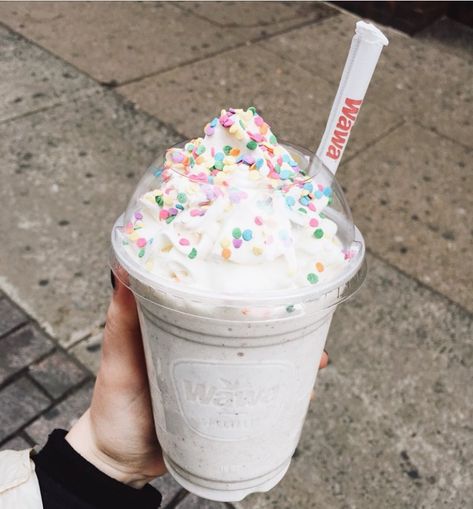 Wawa's Secret Birthday Menu....A Birthday Milkshake Wawa Drinks, Birthday Cake Milkshake, Birthday Dessert, Birthday Menu, Fast Food Items, Birthday Desserts, Birthday Gift Baskets, Dessert Ideas, Food Ideas