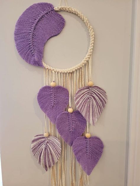 Yarn wall hanging diy