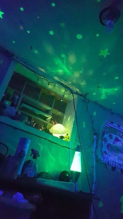 Alien Aesthetic, Chill Room, Sensory Room, Christmas Bedroom, Aesthetic Rooms, Room Inspiration Bedroom, Dream Rooms, Bedroom Themes, Room Aesthetic