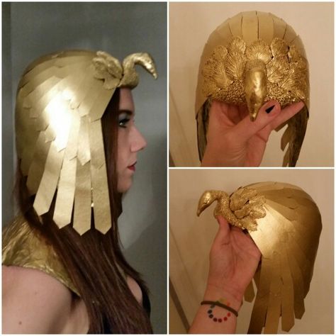 Cleopatra headdress, made from foil, painters tape, sculpey, card stock, and gold spray paint. #halloween #diy #gold Cleopatra Headdress, Fantasia Diy, Egyptian Goddess Costume, Egypt Costume, Egypt Crafts, Egyptian Party, Egyptian Fashion, Goddess Costume, Gold Spray Paint