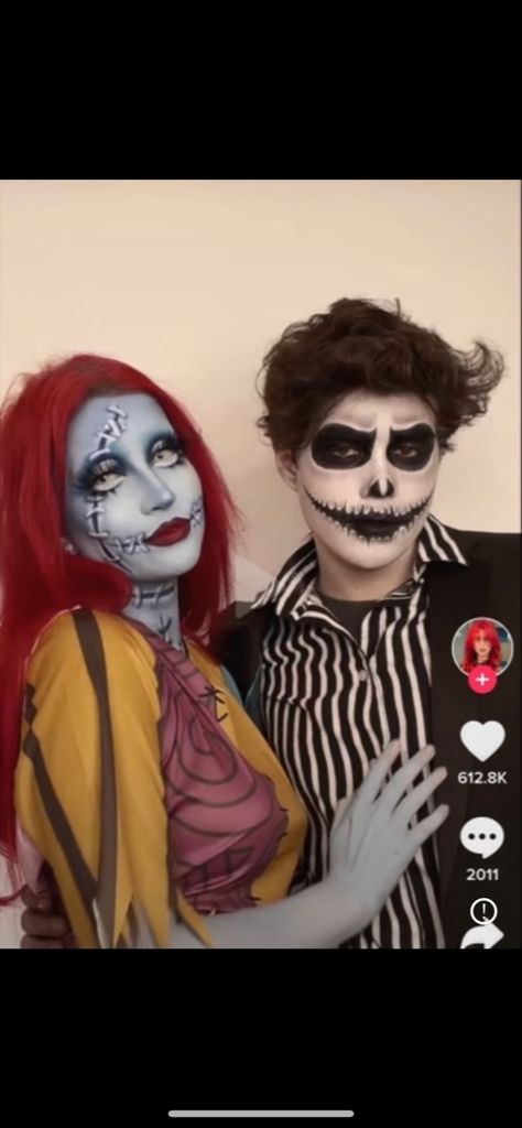 Red Hair Couples Costume, Nightmare Before Christmas Couple Costume, Red Hair Couple Costumes, Halloween Couple Makeup Ideas, Couples Face Paint Halloween, Red Hair Halloween Costumes Couple, Jack Makeup Halloween, Makeup Halloween Pareja, Sally And Jack Costume