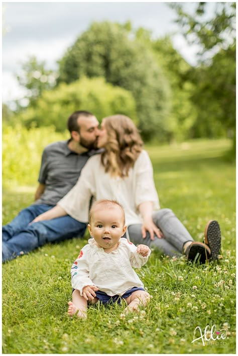 Family photos at Acton arborteum, summer family photos at golden hour#alliephotofamily #familyphotos #bostonfamilyphotographer Fall Family Photos With 8 Month Old, 15 Month Old Photo Shoot, 6 Months Family Photoshoot, Family Poses With One Year Old, Family Photos With Baby Summer, 6 Month Family Photoshoot, Family Pics With One Year Old, Spring Family Photos With Baby, Family Of 3 Photoshoot Summer