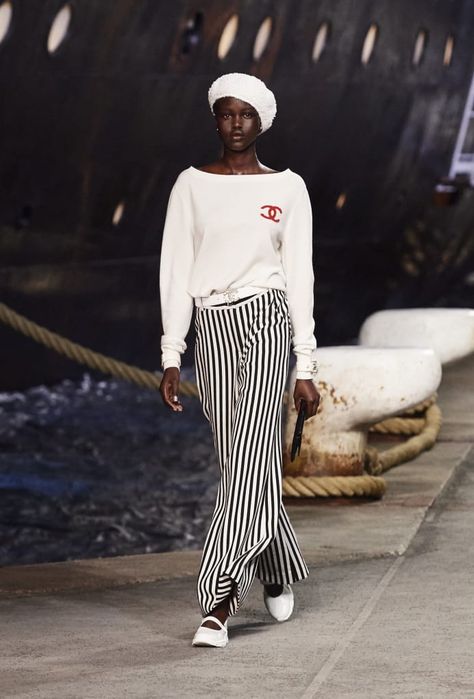 Mary Janes, calfskin, white - CHANEL Sea Inspired Fashion, Adut Akech, Moda Chanel, Chanel Fashion Show, Chanel Resort, Winter Beach, Mode Chanel, Chanel Cruise, Cruise Collection