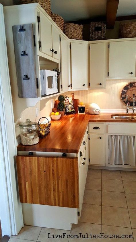 LOVE this flip up extra counter space! NEED! WANT! must have! Diy Home Decor For Apartments, Cottage Kitchen Design, Budget Kitchen Remodel, Kitchen Diy Makeover, Diy Budget, Kitchen Redo, Kitchen On A Budget, Trendy Kitchen, Kitchen Reno