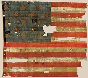 The Flag that Flew over Fort McHenry during the bombardment by English Ships during the War of 1812, that inspired the Star Spangled Banner penned By Francis Scott Key. Francis Scott Key, Smithsonian Museum, Wilde Westen, Historia Universal, History Nerd, Star Spangled Banner, Rosa Parks, Interesting History, Old Glory