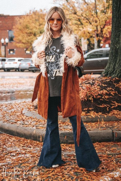 Flare Jeans Available. Hunter Premo Vintage Inspired Outfit for Fall. Hunter Premo, Fashion Blogger from Nashville #HunterPremo Jeans Boho Outfit, Fall Flare Jeans Outfit, Vintage Inspired Outfit, 2023 Clothes, Hunter Premo, Boho Winter Outfits, Teacher Fashion, Outfit For Fall, Penny Lane Coat