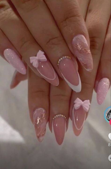 Simple Nail Design Almond Shape, 21st Birthday Almond Nails, Pink And Gold Almond Nails Design, Pink Nails Basic Design, Almond Nails Designs Natural, Hoco Nail Ideas Pink, Cute Pink Winter Nails, Almond Winter Nails Designs, Coquette Nail Inspo Almond