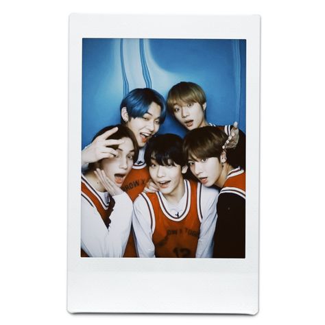 Txt Group Photo Polaroid, Txt Polaroid Ot5, Kpop Polaroid Icons, Txt Polaroid Printable, Txt Stickers Printable, Kpop Polaroid Printable, Txt Polaroid, Kpop Polaroids, Kpop Polaroid