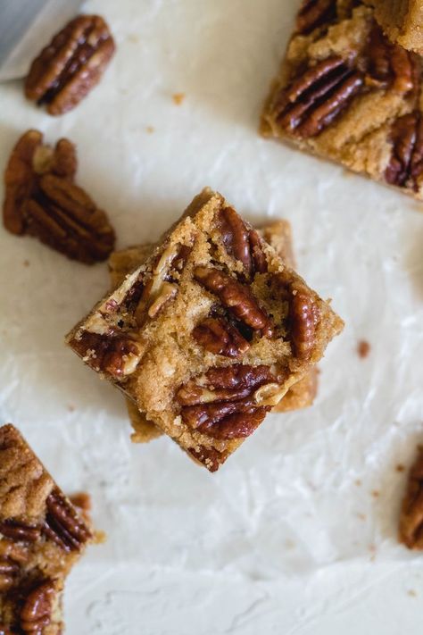 Butter Pecan Blondies, Pecan Blondies Recipe, Pecan Blondies, Candied Pecan, Lifestyle Of A Foodie, Hazelnut Butter, Blondies Recipe, Thanksgiving Food Desserts, Pecan Nuts