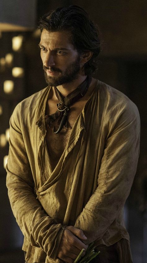 DAARIO Daario Naharis, Michael Huisman, Game Of Thrones Men, Michiel Huisman, Game Of Thrones Series, Romances Ideas, Platonic Relationship, Oh My Goddess, Game Of Thrones Fans