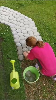 Rustic Flower Beds, Front Of House Ideas, House Florida, Rustic Flower, In Front Of House, Vegetable Garden Design, House Diy, Front Of House, Balcony Ideas