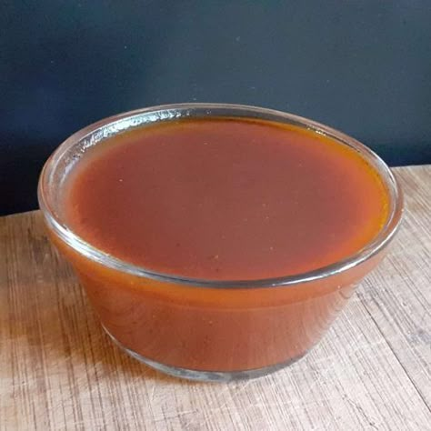 Indian Dipping Sauce, Samosa Dipping Sauce, Samosa Sauce, November Dinners, Beef Samosa, Flavoured Butter, Diy Sauces, Samosa Recipe, Dipping Sauces Recipes