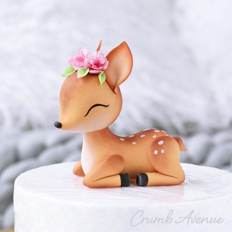 Fawn Cake, Woodland Theme Cake, Cute Fawn, Deer Cakes, Woodland Cake, Sweet Tables, Fondant Cake Topper, Fondant Animals, Cake Topper Tutorial