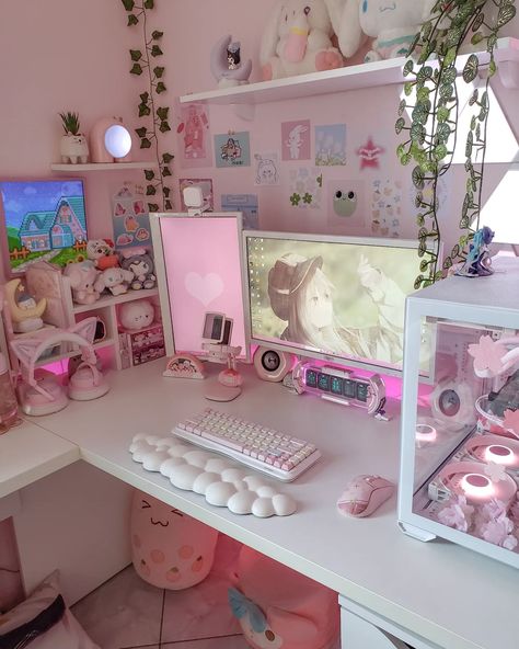 Gameing Set Up, Pink Set Up, Cute Gaming Room, How To Organize Your Room, Kawaii Room Ideas, Cozy Gamer, Kawaii Desk, Game Setup, Gaming Desk Setup