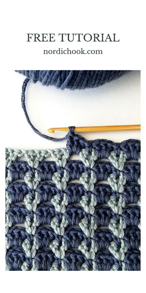 Master the art of the small shell and V stitch with this easy-to-follow crochet tutorial.  Our step-by-step guide, complete with clear photo instructions, makes it perfect for beginners.  With its simple repeating pattern of two rows, this stitch is a versatile choice for creating beautiful projects in a single color or by incorporating multiple yarns.    😀#Diy_Shrug #Adorable_Baby_Clothes #Crochet_Blanket_Stitches #V_Stitch_Crochet Crochet Color Patterns, Surface Crochet Tutorials, 2 Color Crochet, Diy Shrug, Crochet Blanket Stitches, Surface Crochet, V Stitch Crochet, Granny Square Crochet Patterns Free, Crochet Classes