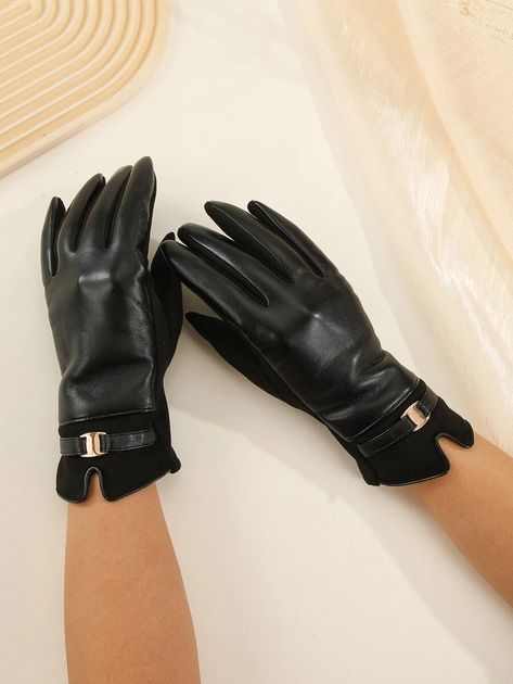 Leather Gloves Aesthetic, Gloves Aesthetic, Velvet Gloves, Gloves For Women, Gloves Fashion, Cycling Trips, Finger Gloves, Index Finger, Outdoor Cycling