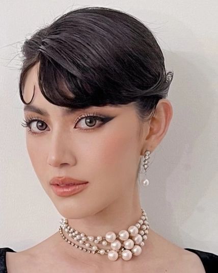 Great Gatsby Makeup, 1920 Makeup, Gatsby Makeup, Davikah Hoorne, Look Gatsby, 1920s Makeup, Davika Hoorne, Classy Hairstyles, Hollywood Hair