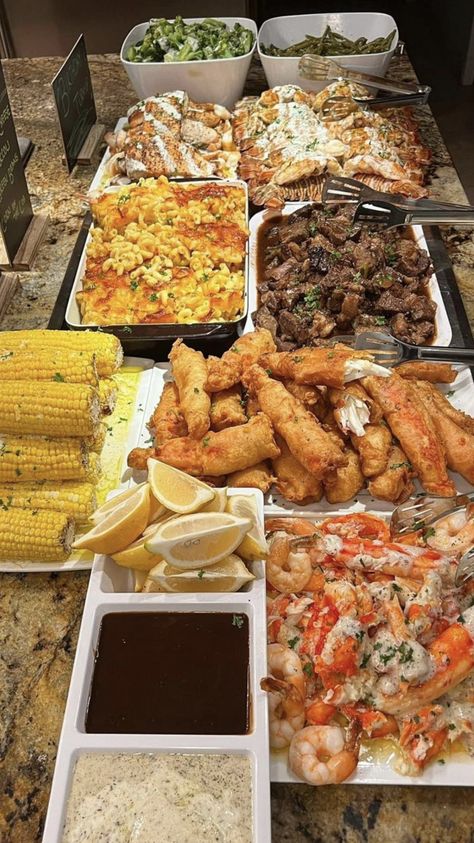 Big Dinner Party Food, Wedding Food Black People, Cookout Food Black People, Baby Shower Food Ideas Black People, Birthday Party Food Black People, Food Ideas Black People, Breakfast Plates Black People, Baby Shower Food Black People, Sleepover Food Dinner