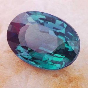 June Gemstone, Alexandrite Jewelry, Mineral Stone, Minerals And Gemstones, Rocks And Gems, Gem Stones, Precious Gems, Gems And Minerals, Gems Jewelry