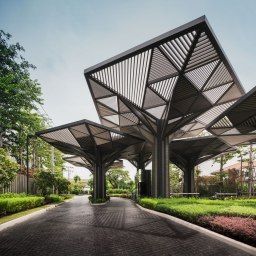 Burasiri Wacharapol Landscape Design by Sanitas Studio | Wison Tungthunya & W Workspace Building Trellis, 3d Elevation, Canopy Architecture, Walkway Design, Covered Walkway, Pavilion Architecture, Garden Restaurant, Urban Landscape Design, Landscape Structure