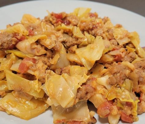 Just Egg Recipes. We've Got A Good One! - UnchainedTV Cabbage Roll In A Bowl, Unstuffed Cabbage Rolls, Unstuffed Cabbage, Cabbage Stir Fry, Cabbage Roll, The Bookworm, Easy Main Dishes, Stuffed Cabbage, Carb Dinner