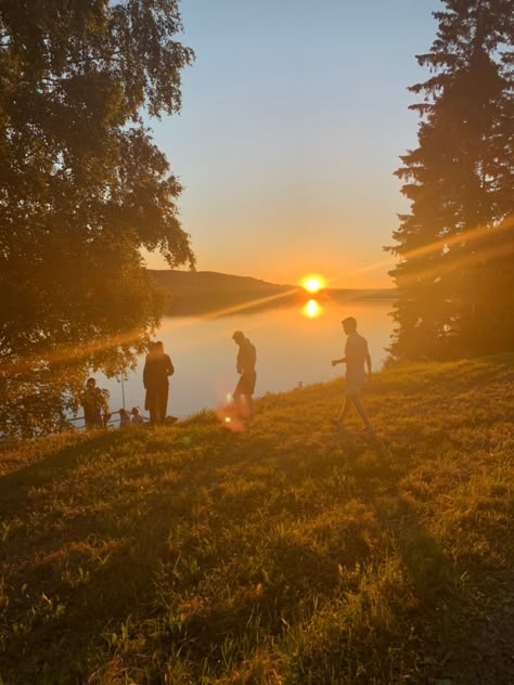 Mid Sommar Aesthetic, Sommar Vibes, Sweden Aesthetic, Swedish Summer, H.e.r Aesthetic, Summer Paradise, Teen Summer, Countryside House, Summer Cottage