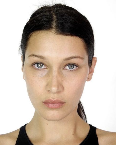 Runway Aesthetic, Cindy Kimberly, Bare Face, Model Inspo, Female Fitness Model, Model Face, Normal Skin, Bella Hadid, Beauty Face