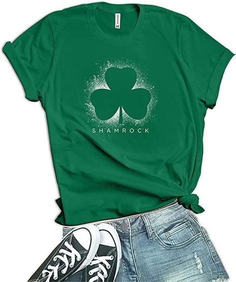 Green t shirt for St Paddy's day! St Patrick's Day Outfit, Irish Tshirts, Green Shamrock, St Patricks Day Shirt, Irish Funny, Shamrock Shirt, St Patrick's Day Gifts, Day Outfits, Saint Patricks