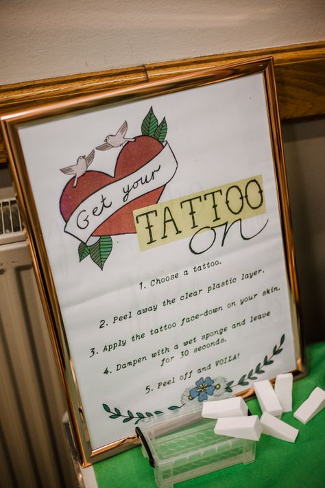 Tattoo Booth Ideas Birthday Parties, Temporary Tattoo Station Birthday Party, Party Tattoo Station, Diy Tattoo Station, Fun Fair Wedding, Temporary Tattoo Station Wedding, Tattoo Station Ideas Birthday Parties, Tattoo Themed Wedding, Temporary Tattoo Wedding