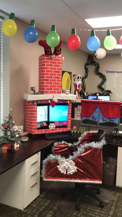 Christmas Village Office Decorations, Cubicle Christmas Decor Ideas, Holiday Cubicle Decor The Office, Christmas Desk Decorating Contest, Holiday Desk Decorating Contest, Cubical Christmas Decor, Gingerbread Office, Office Cubicle Christmas Decor Ideas, Christmas Desk Decorations Cubicles