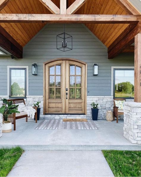 DECOR STEALS on Instagram: “Rate this front porch with your FAVORITE emoji! 💃🏻⁠ ⁠ (📷: @terranelsonhome)⁠ ⁠ Any home that has a double door entrance is a winner in our…” Farmhouse Shop, Mugs Designs, Double Front Doors, Farmhouse Front Porches, Beautiful Farm, Farmhouse Front, Front Porch Ideas, Pole Barn Homes, Barn House Plans