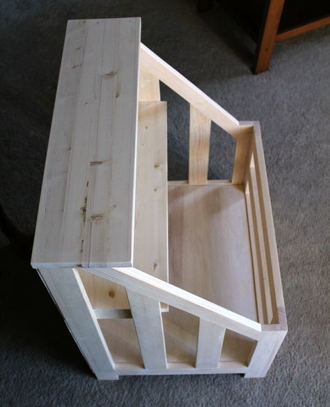 Wood Toy Box Diy, Easy Diy Bookshelf, Woodworking Plans Workbench, Woodworking Projects Table, Awesome Woodworking Ideas, Diy Toy Storage, Bookcase Diy, Woodworking Cabinets, Woodworking Storage